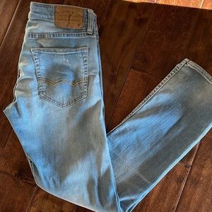 American Eagle jean